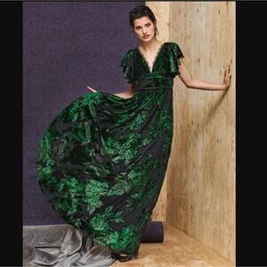 Marchesa Notte V-neck Velvet Burnout Lace Metallic Floral Maxi Dress Gown sz 6